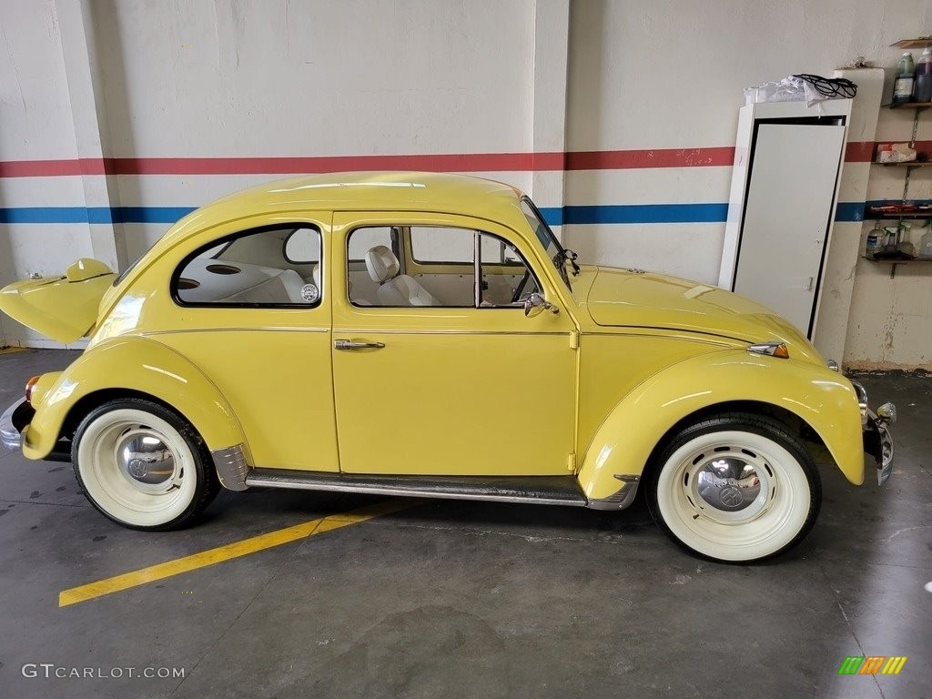 Texas Yellow Volkswagen Beetle