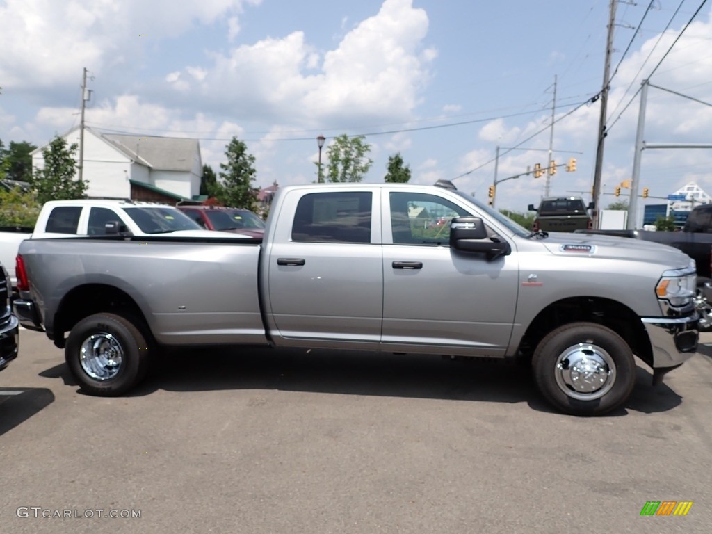 Billet Silver Metallic 2023 Ram 3500 Tradesman Crew Cab 4x4 Exterior Photo #146368381