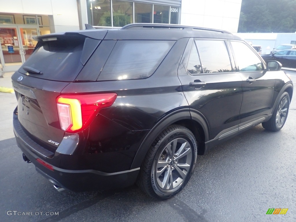 2021 Explorer XLT 4WD - Agate Black Metallic / Light Slate photo #2