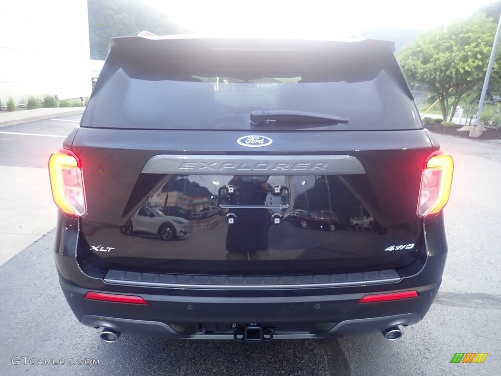 2021 Explorer XLT 4WD - Agate Black Metallic / Light Slate photo #3