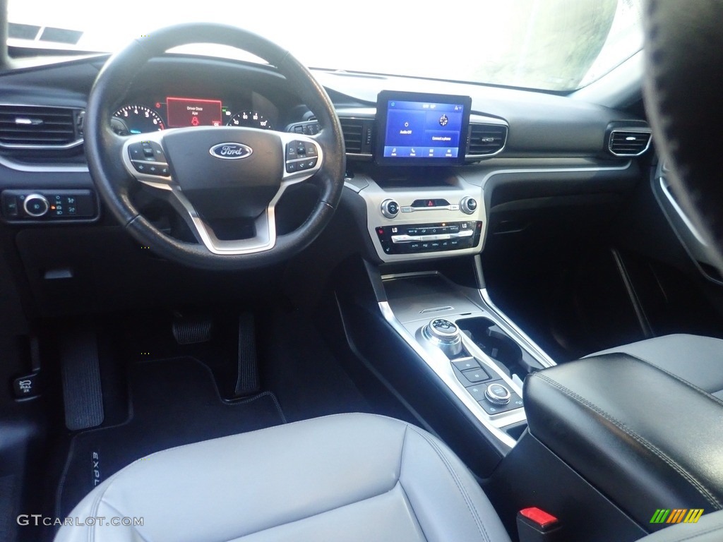 2021 Explorer XLT 4WD - Agate Black Metallic / Light Slate photo #21