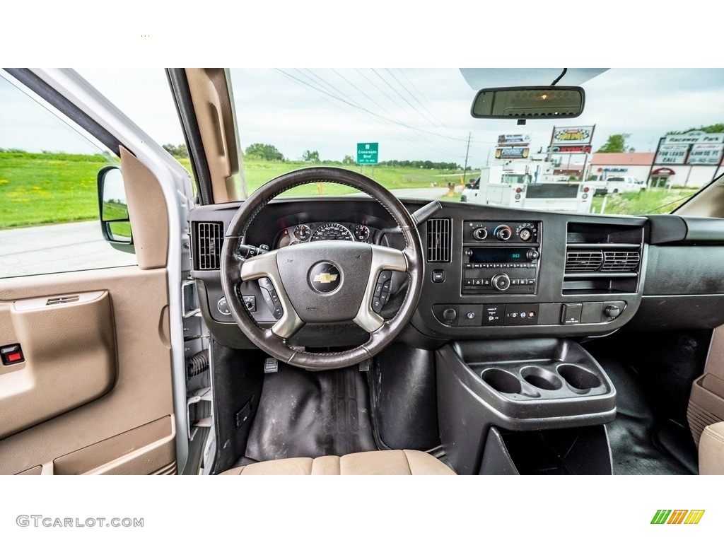 2017 Chevrolet Express 2500 Cargo WT Dashboard Photos