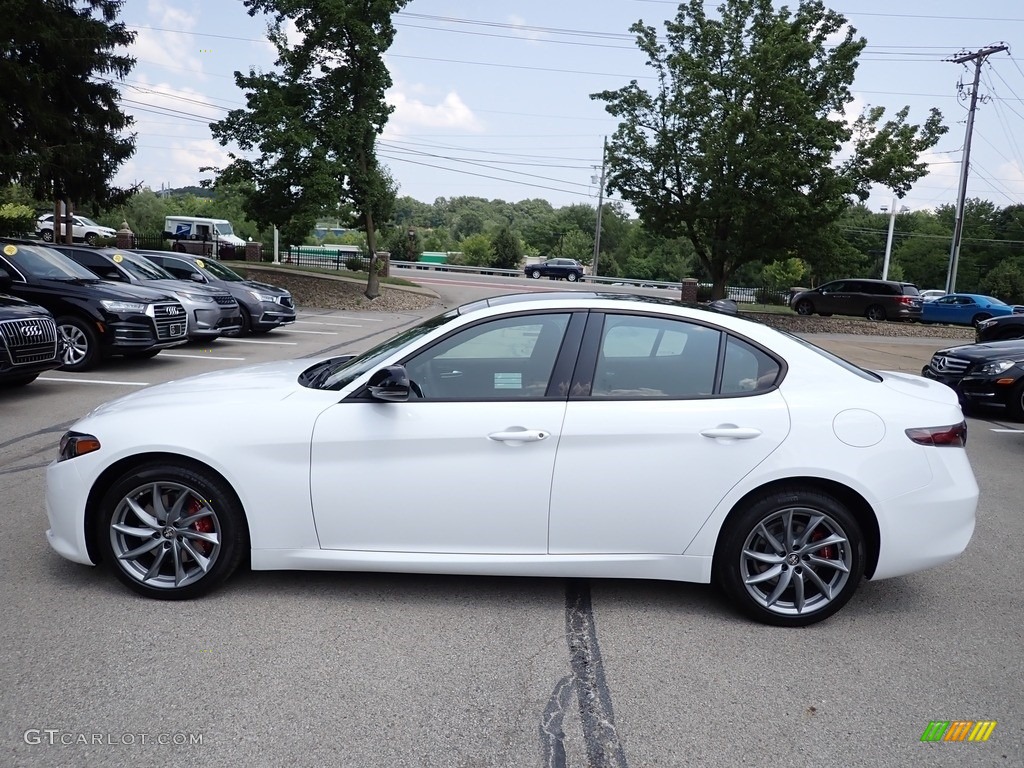 2024 Giulia Sprint AWD - Alfa White / Black photo #2