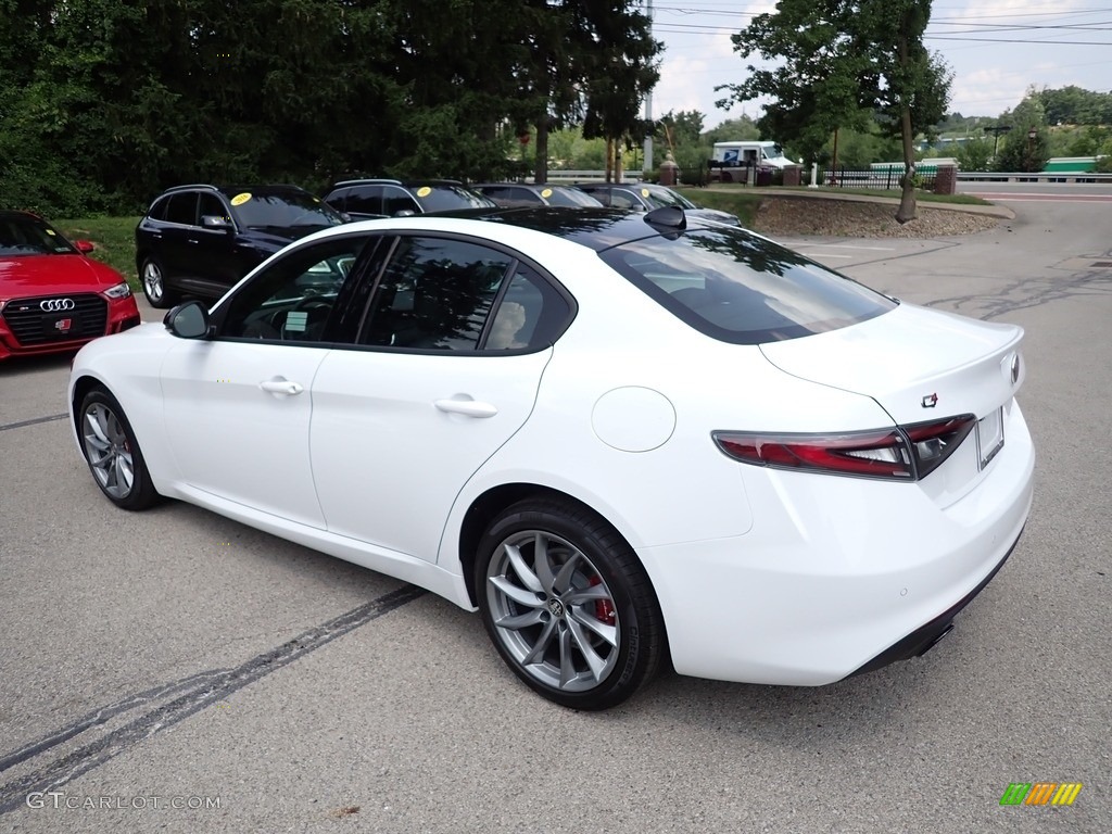 2024 Giulia Sprint AWD - Alfa White / Black photo #3