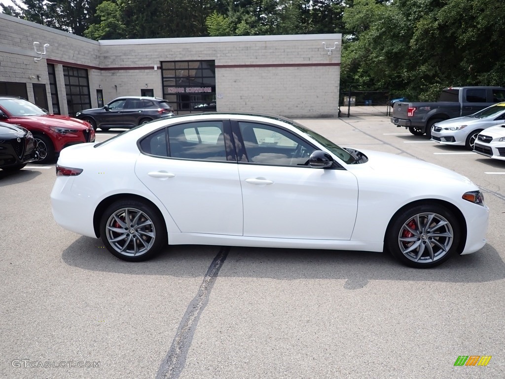 Alfa White 2024 Alfa Romeo Giulia Sprint AWD Exterior Photo #146369578
