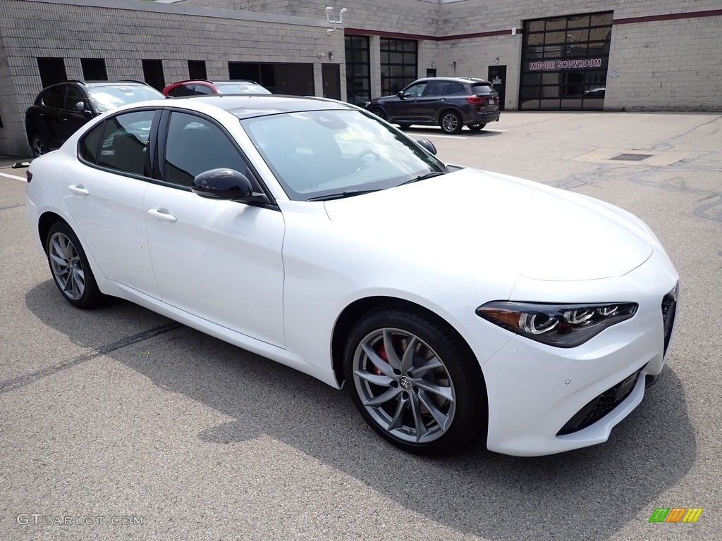 2024 Giulia Sprint AWD - Alfa White / Black photo #7