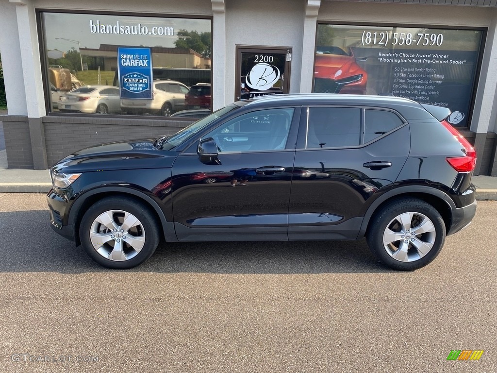 2020 XC40 T4 Momentum - Black Stone / Blond/Charcoal photo #29