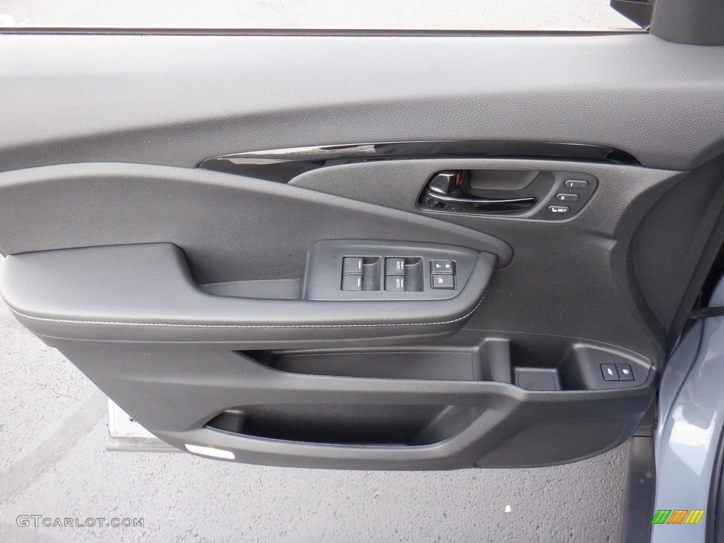 2022 Honda Passport Elite AWD Door Panel Photos