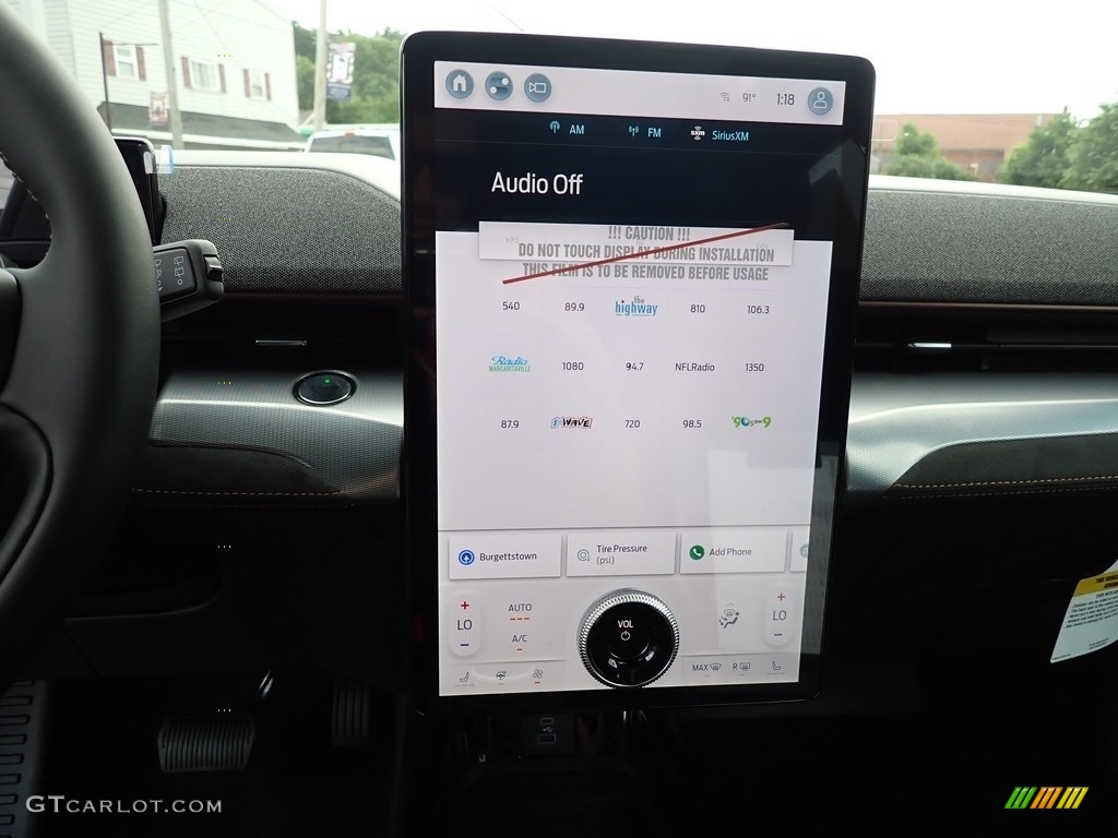 2023 Ford Mustang Mach-E GT eAWD Controls Photo #146371979
