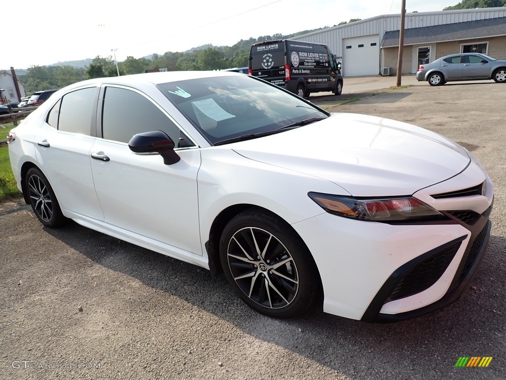 Ice Cap 2023 Toyota Camry SE Nightshade AWD Exterior Photo #146372948