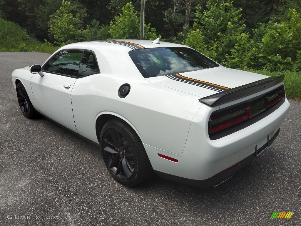 2023 Challenger GT HEMI Orange Edition - White Knuckle / Black photo #9