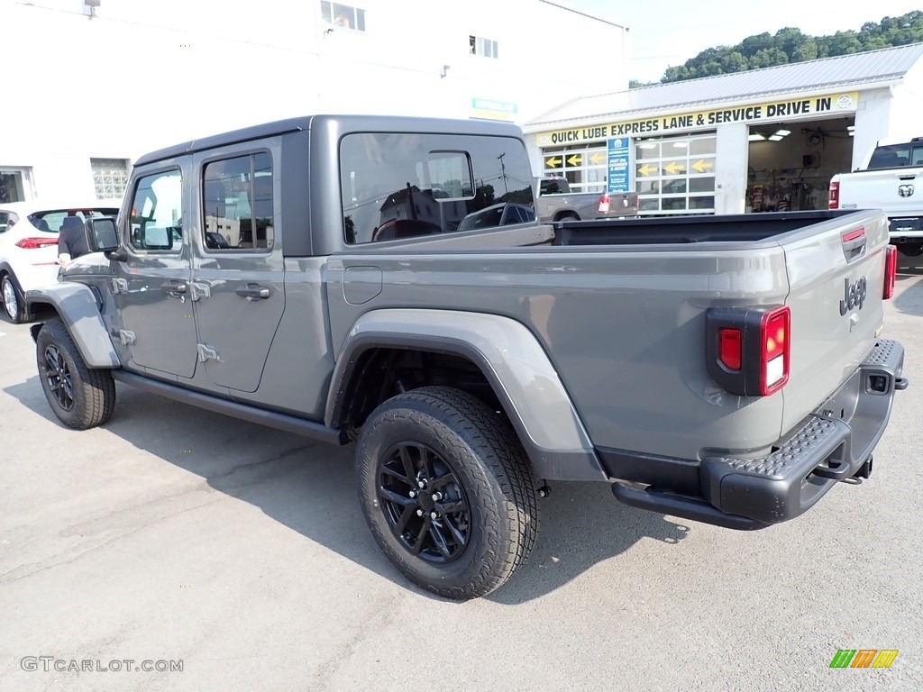 2023 Gladiator Freedom Edition 4x4 - Sting-Gray / Black photo #3