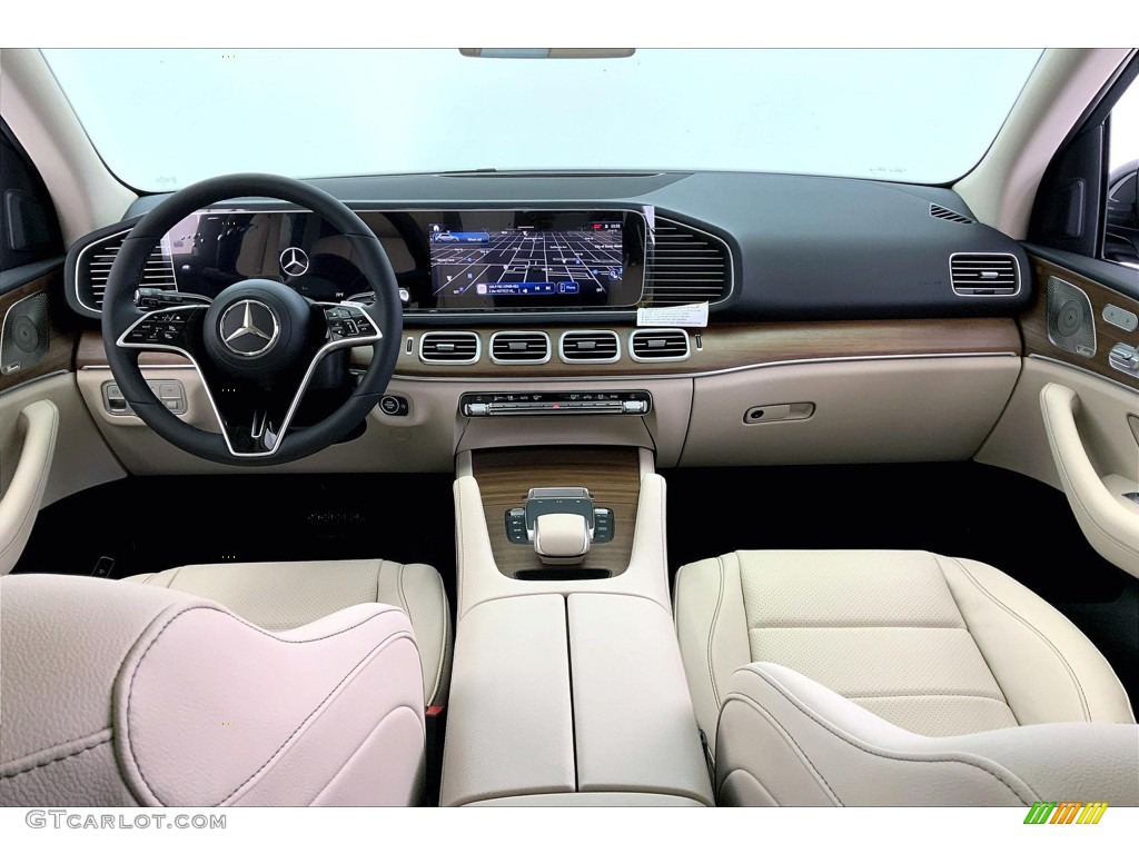 2024 Mercedes-Benz GLE 350 4Matic Macchiato Beige/Black Dashboard Photo #146373347