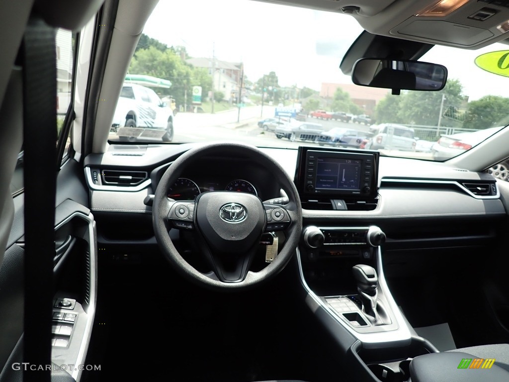 2020 RAV4 LE AWD - Super White / Black photo #12