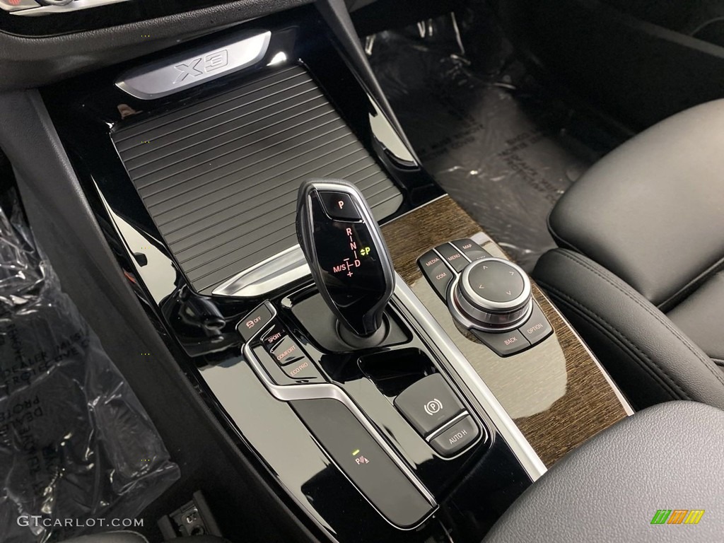 2020 X3 sDrive30i - Jet Black / Black photo #26
