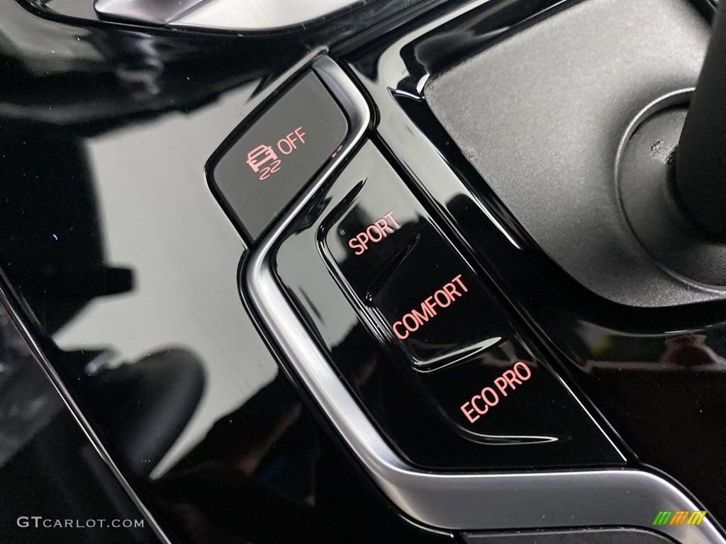 2020 X3 sDrive30i - Jet Black / Black photo #28