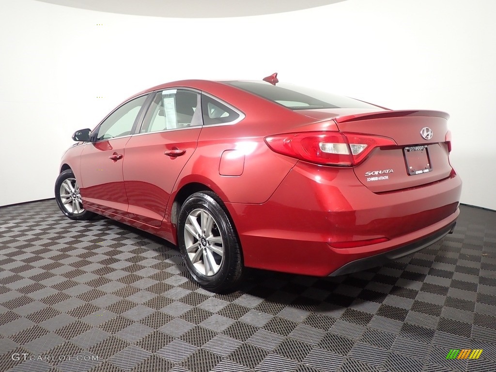 2016 Sonata SE - Venetian Red / Gray photo #8