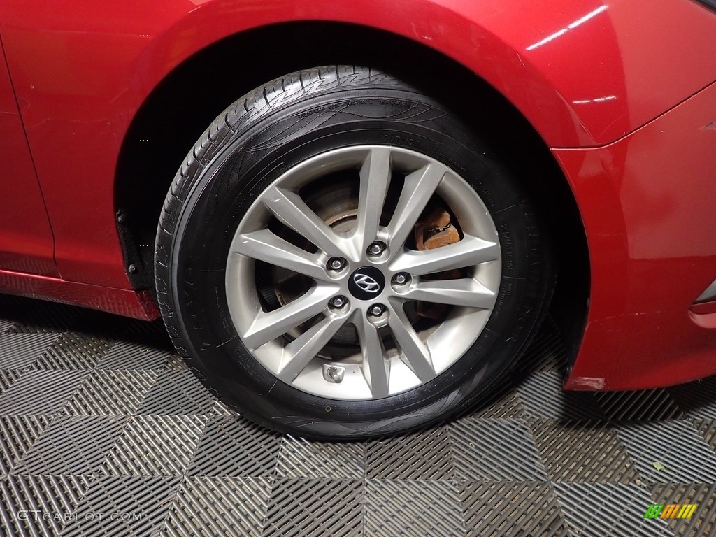 2016 Sonata SE - Venetian Red / Gray photo #35
