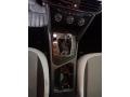 2022 Volkswagen Taos Gray/Black Interior Transmission Photo