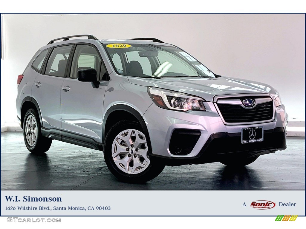 2020 Forester 2.5i - Ice Silver Metallic / Black photo #1