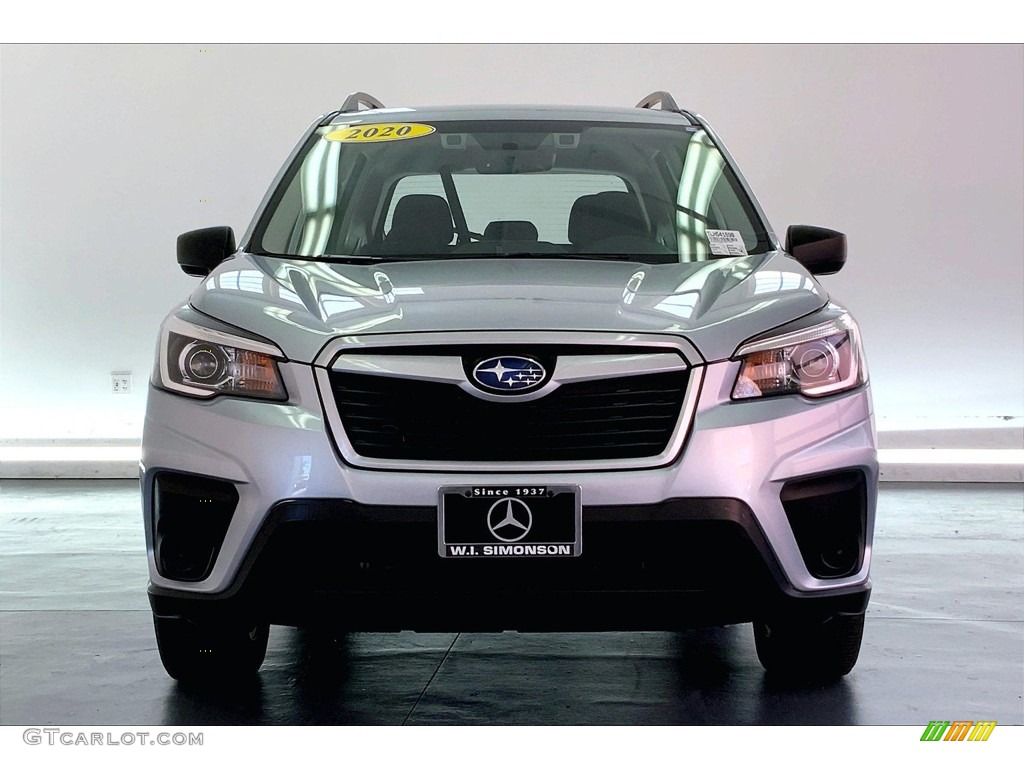 2020 Forester 2.5i - Ice Silver Metallic / Black photo #2