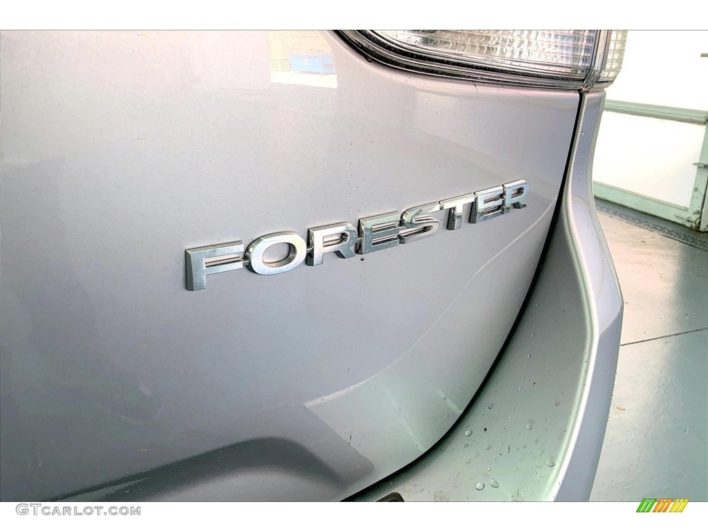 2020 Subaru Forester 2.5i Marks and Logos Photo #146376744