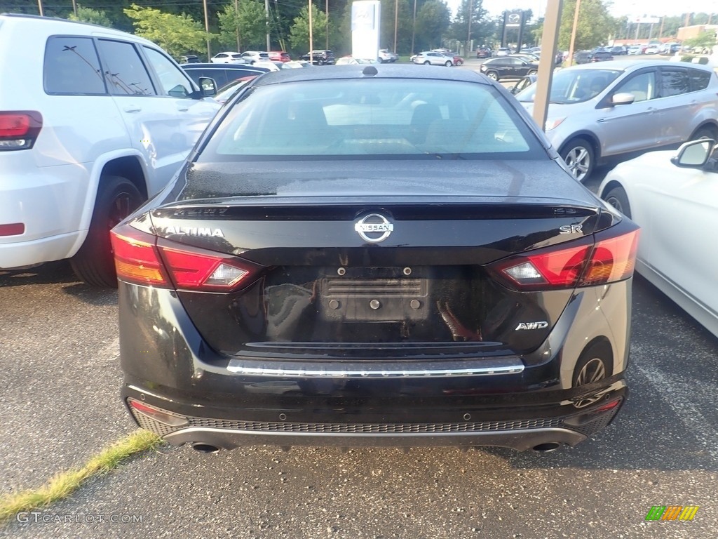 2020 Altima SR AWD - Super Black / Charcoal photo #3