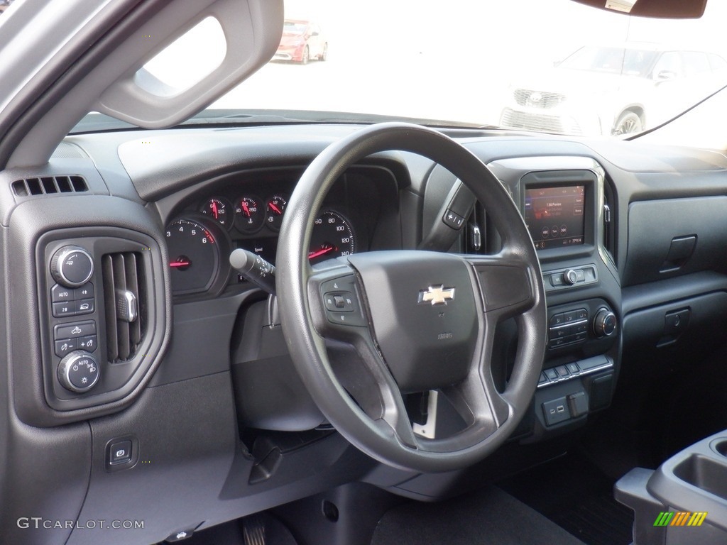 2021 Silverado 1500 Custom Crew Cab 4x4 - Silver Ice Metallic / Jet Black photo #22