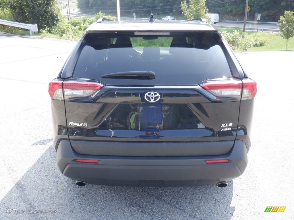 2020 RAV4 XLE AWD - Midnight Black Metallic / Black photo #16