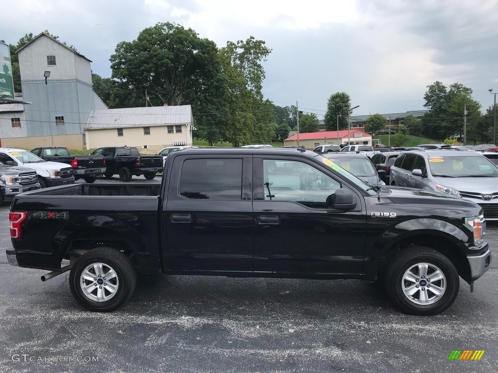 2019 F150 XLT SuperCrew 4x4 - Agate Black / Earth Gray photo #3