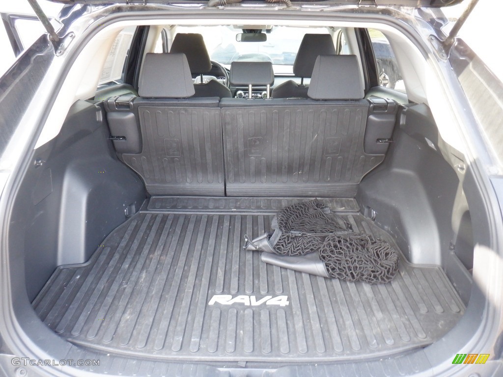 2020 RAV4 XLE AWD - Midnight Black Metallic / Black photo #31