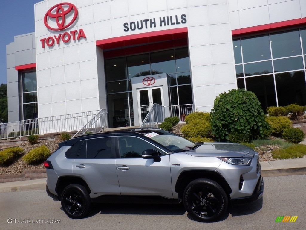 2020 RAV4 XSE AWD Hybrid - Silver Sky Metallic / Black photo #2