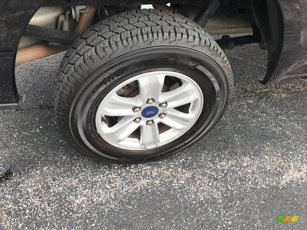 2019 F150 XLT SuperCrew 4x4 - Agate Black / Earth Gray photo #28