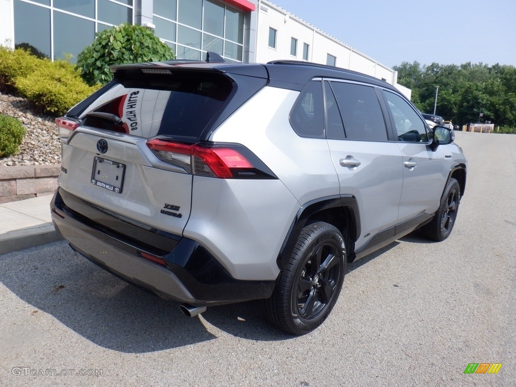 2020 RAV4 XSE AWD Hybrid - Silver Sky Metallic / Black photo #18
