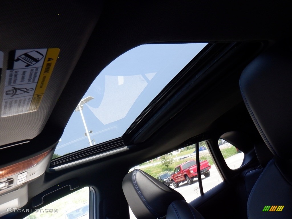 2020 RAV4 XSE AWD Hybrid - Silver Sky Metallic / Black photo #20