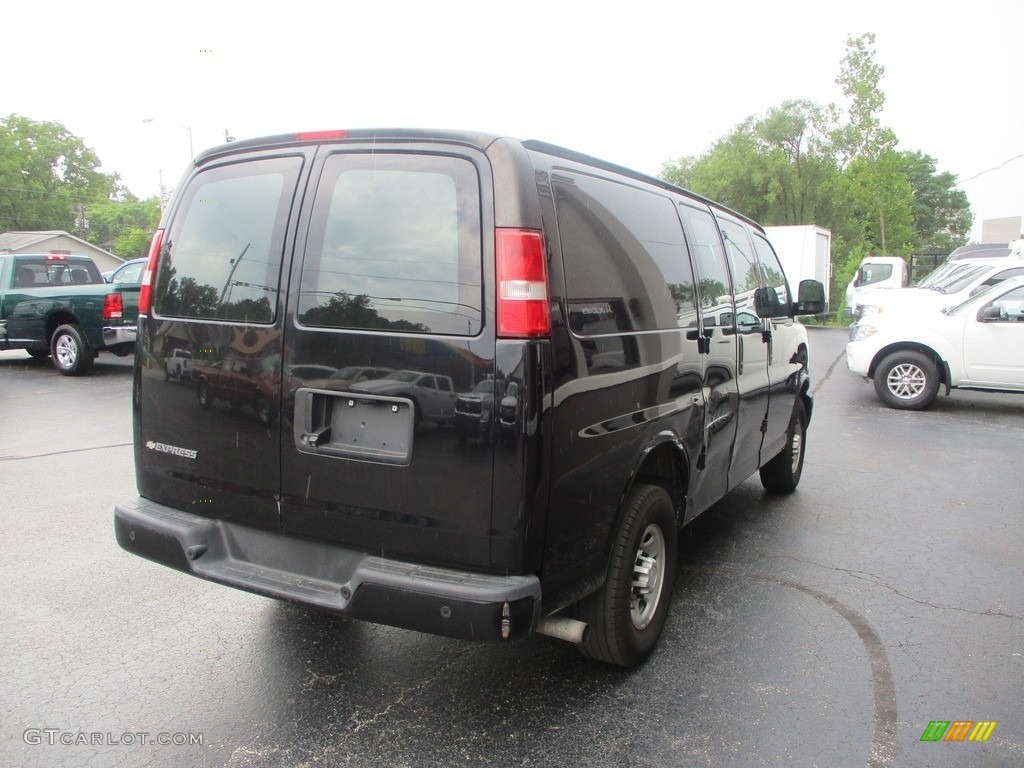 2016 Express 2500 Cargo WT - Black / Neutral photo #4