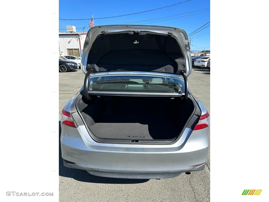 2018 Camry LE - Celestial Silver Metallic / Ash photo #7