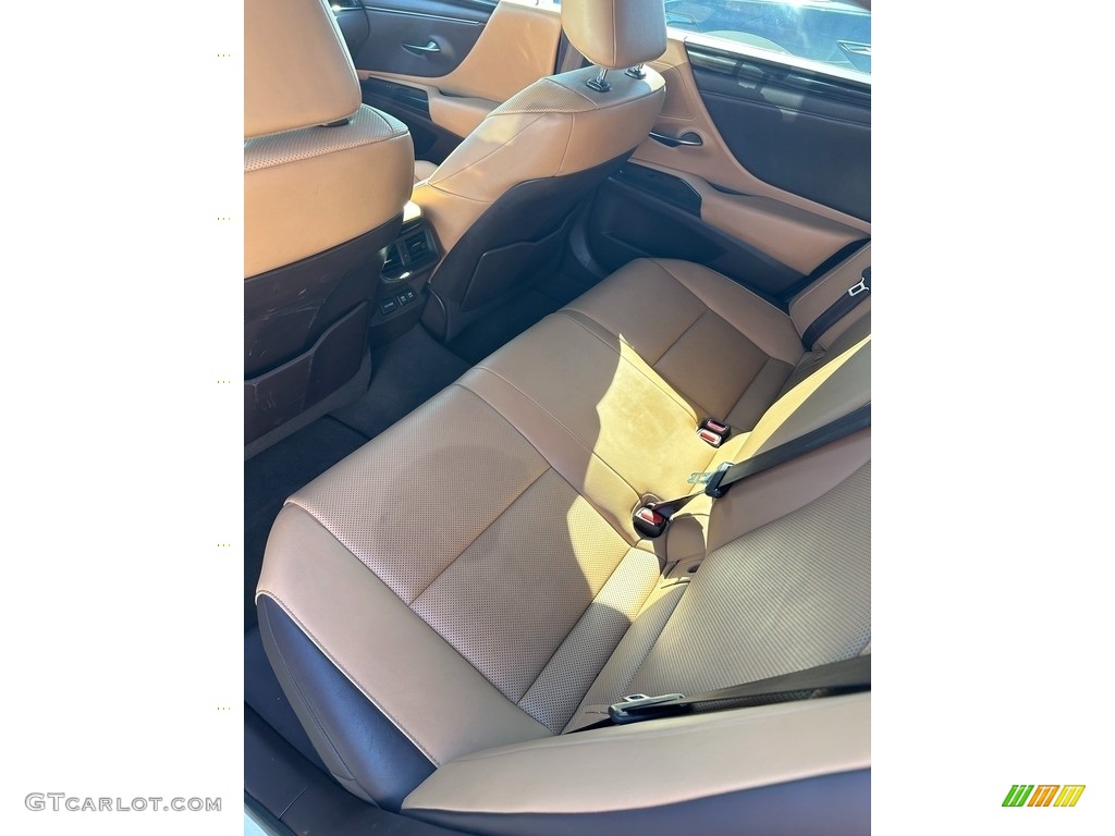 2019 ES 300h - Eminent White Pearl / Flaxen photo #14