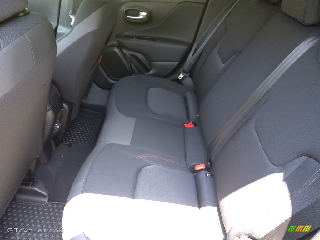 2023 Renegade Trailhawk 4x4 - Black / Black photo #30