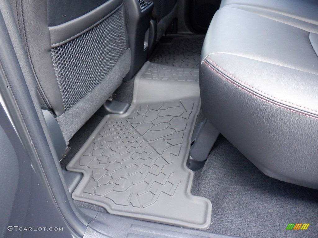 2023 4Runner TRD Pro 4x4 - Ice Cap / Black/Graphite photo #41