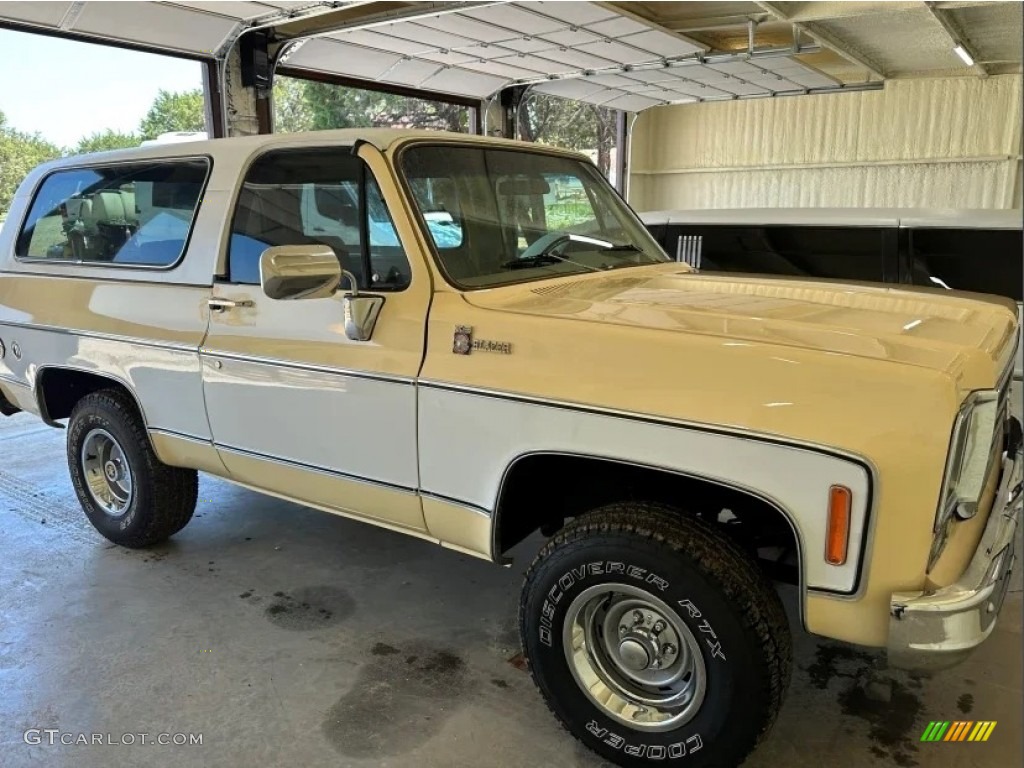 Santa Fe Tan 1975 Chevrolet Blazer K10 Cheyenne 4x4 Exterior Photo #146387197