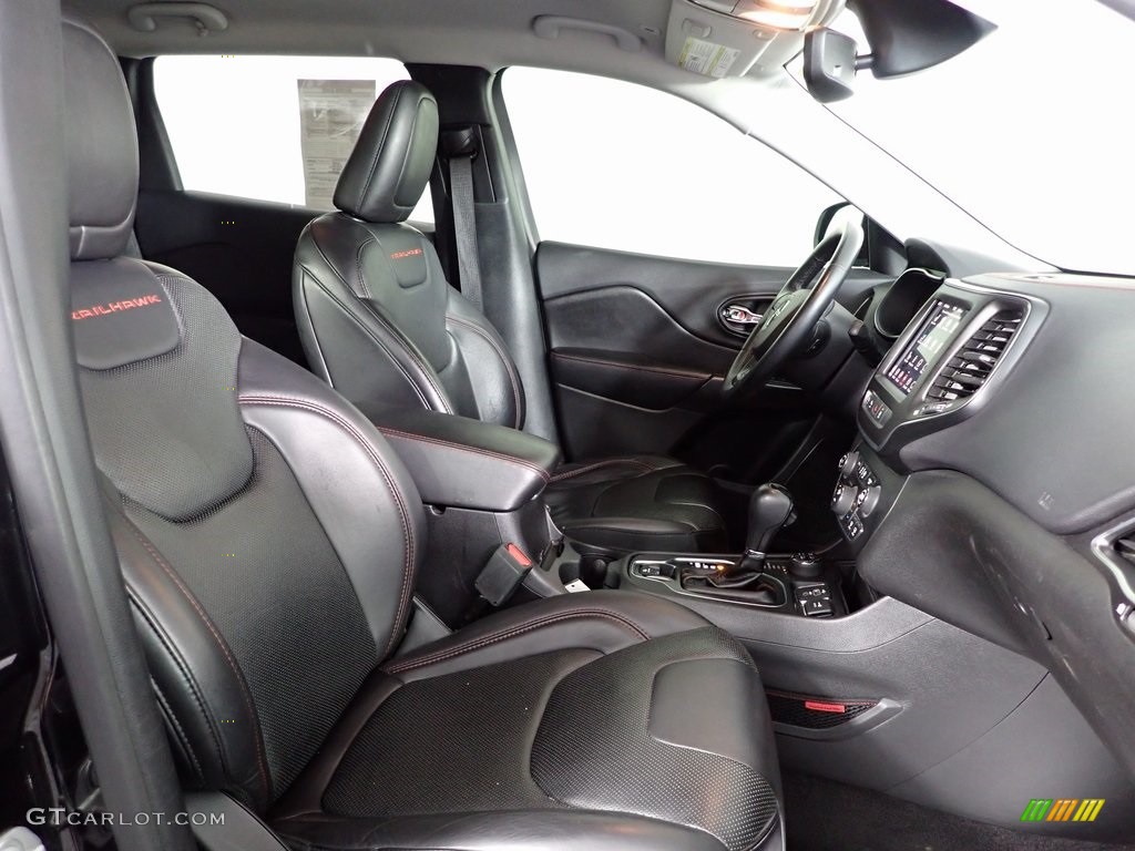 2019 Cherokee Trailhawk 4x4 - Diamond Black Crystal Pearl / Black photo #27