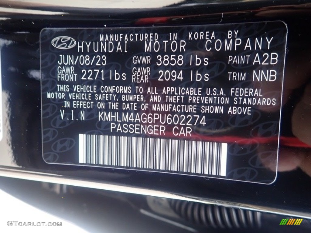 2023 Elantra SEL - Phantom Black / Black photo #18