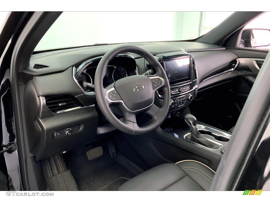 2022 Chevrolet Traverse Premier Front Seat Photo #146388797