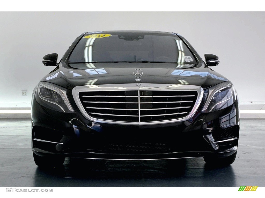 2015 S 550 4Matic Sedan - Black / Black photo #2