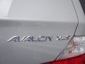2004 Toyota Avalon XLS Badge and Logo Photo
