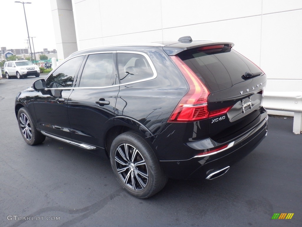 2021 XC60 T5 AWD Inscription - Onyx Black Metallic / Charcoal photo #9