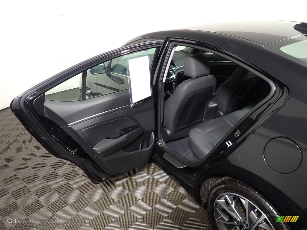 2020 Elantra Limited - Phantom Black / Black photo #29