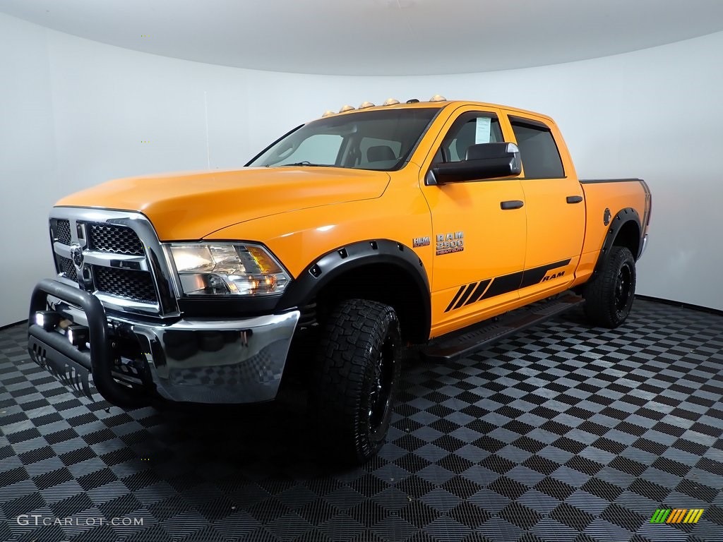 2015 Ram 2500 Tradesman Crew Cab 4x4 Exterior Photos