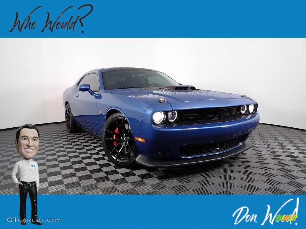 2022 Challenger R/T Scat Pack Shaker - Frostbite / Black photo #1